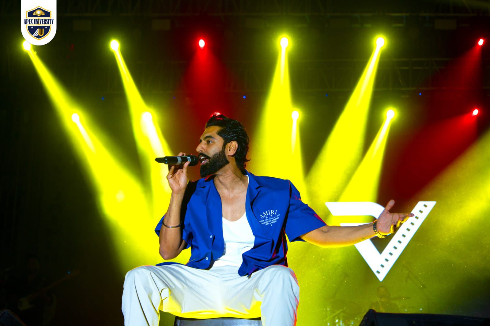 Parmish Verma’s Live Concert at Apex University Jaipur